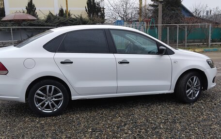 Volkswagen Polo VI (EU Market), 2011 год, 542 000 рублей, 3 фотография