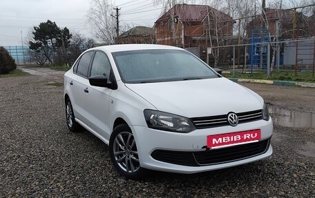 Volkswagen Polo VI (EU Market), 2011 год, 542 000 рублей, 19 фотография