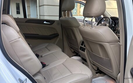 Mercedes-Benz GL-Класс, 2015 год, 4 200 000 рублей, 9 фотография