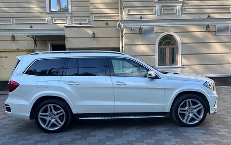 Mercedes-Benz GL-Класс, 2015 год, 4 200 000 рублей, 4 фотография