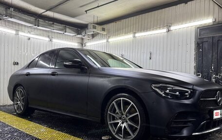 Mercedes-Benz E-Класс, 2022 год, 5 600 000 рублей, 11 фотография