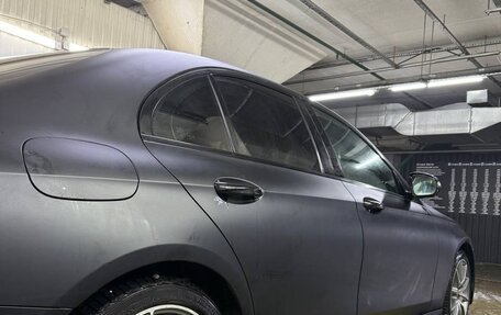 Mercedes-Benz E-Класс, 2022 год, 5 600 000 рублей, 12 фотография