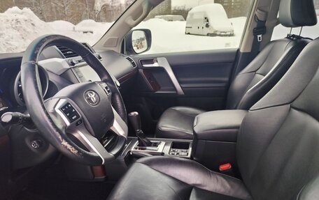 Toyota Land Cruiser Prado 150 рестайлинг 2, 2015 год, 3 499 999 рублей, 5 фотография