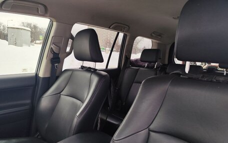 Toyota Land Cruiser Prado 150 рестайлинг 2, 2015 год, 3 499 999 рублей, 7 фотография