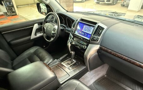 Toyota Land Cruiser 200, 2014 год, 4 390 000 рублей, 22 фотография