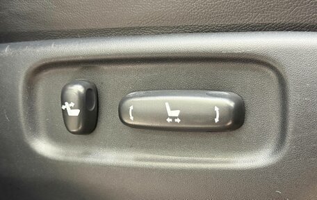 Toyota Land Cruiser 200, 2014 год, 4 390 000 рублей, 32 фотография