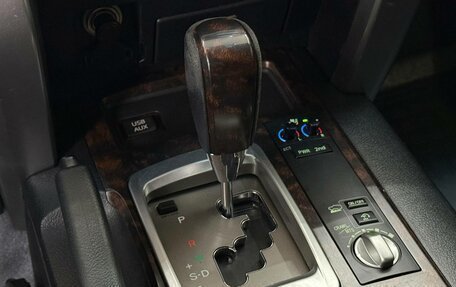 Toyota Land Cruiser 200, 2014 год, 4 390 000 рублей, 26 фотография