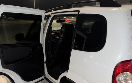 Chevrolet Niva I рестайлинг, 2016 год, 760 000 рублей, 5 фотография