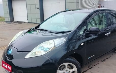 Nissan Leaf I, 2011 год, 530 000 рублей, 6 фотография