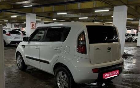 KIA Soul I рестайлинг, 2011 год, 850 000 рублей, 4 фотография