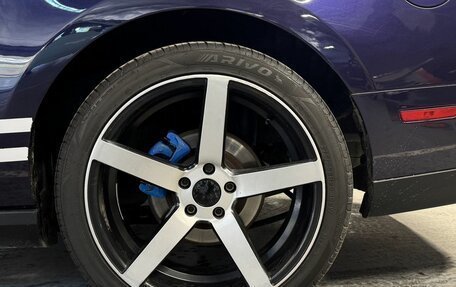 Ford Mustang VI рестайлинг, 2010 год, 1 990 000 рублей, 11 фотография