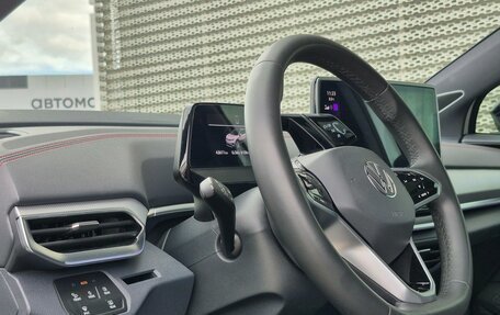 Volkswagen ID.4, 2023 год, 4 000 000 рублей, 19 фотография