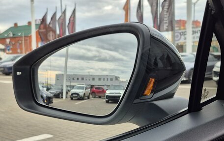 Volkswagen ID.4, 2023 год, 4 000 000 рублей, 22 фотография