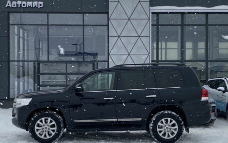 Toyota Land Cruiser 200, 2016 год, 5 399 000 рублей, 8 фотография