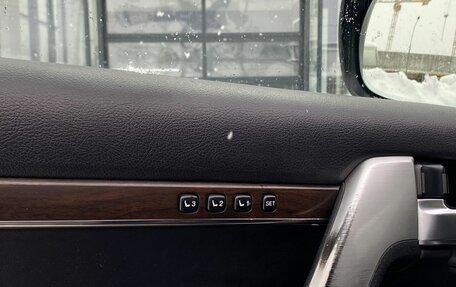 Toyota Land Cruiser 200, 2016 год, 5 399 000 рублей, 25 фотография