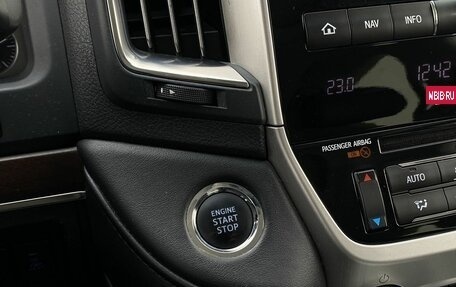 Toyota Land Cruiser 200, 2016 год, 5 399 000 рублей, 19 фотография