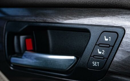 Toyota Highlander, 2021 год, 6 425 000 рублей, 26 фотография