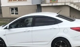 Hyundai Solaris II рестайлинг, 2013 год, 650 000 рублей, 8 фотография