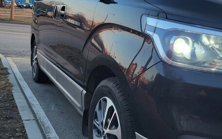 Hyundai Grand Starex Grand Starex I рестайлинг 2, 2019 год, 3 940 000 рублей, 3 фотография