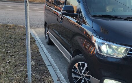 Hyundai Grand Starex Grand Starex I рестайлинг 2, 2019 год, 3 940 000 рублей, 7 фотография