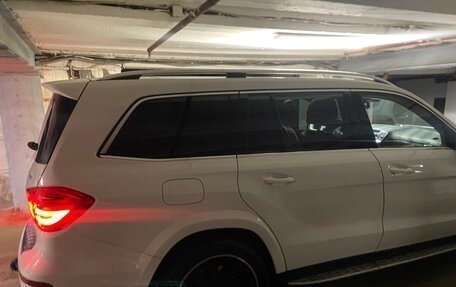 Mercedes-Benz GL-Класс, 2015 год, 3 500 000 рублей, 3 фотография