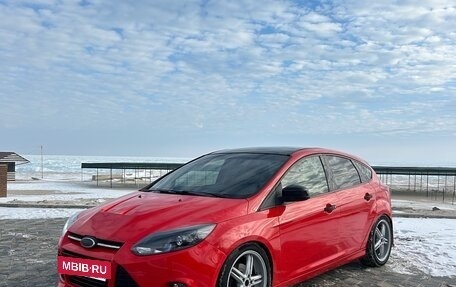 Ford Focus III, 2013 год, 700 000 рублей, 2 фотография