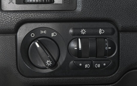 ЛуАЗ Patriot, 2015 год, 889 000 рублей, 17 фотография