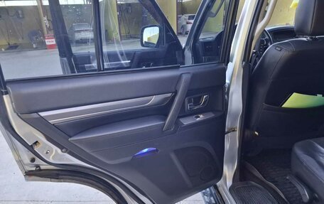 Mitsubishi Pajero IV, 2011 год, 1 650 000 рублей, 6 фотография