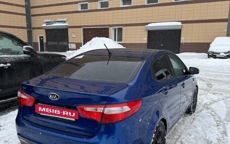 KIA Rio III рестайлинг, 2011 год, 900 000 рублей, 5 фотография