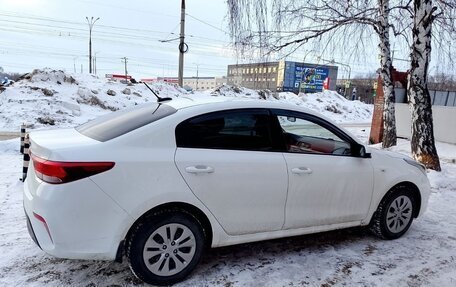 KIA Rio IV, 2018 год, 1 150 000 рублей, 3 фотография