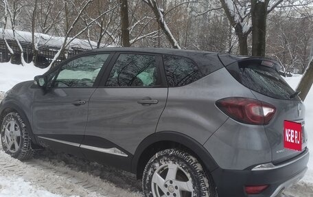 Renault Kaptur I рестайлинг, 2018 год, 1 650 000 рублей, 5 фотография