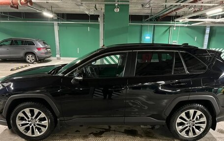 Toyota RAV4, 2021 год, 3 950 000 рублей, 8 фотография