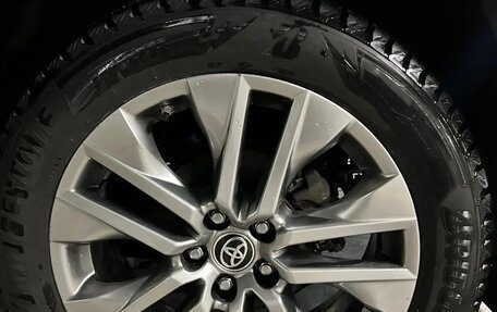 Toyota RAV4, 2021 год, 3 950 000 рублей, 14 фотография