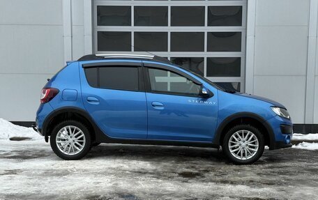 Renault Sandero II рестайлинг, 2017 год, 1 050 000 рублей, 6 фотография