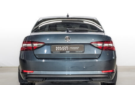 Skoda Superb III рестайлинг, 2018 год, 1 805 000 рублей, 6 фотография