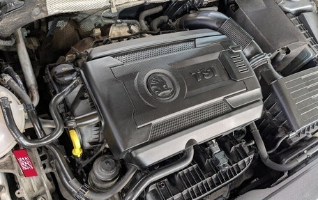 Skoda Superb III рестайлинг, 2018 год, 1 805 000 рублей, 9 фотография