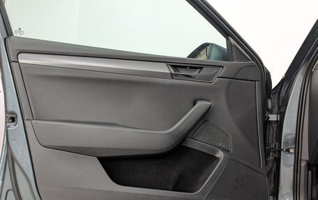 Skoda Superb III рестайлинг, 2018 год, 1 805 000 рублей, 19 фотография