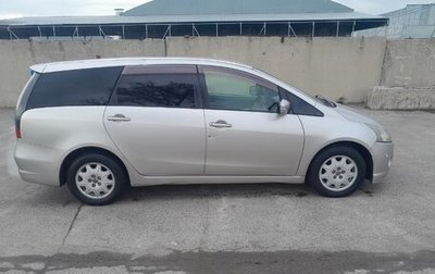 Mitsubishi Grandis, 2003 год, 650 000 рублей, 1 фотография