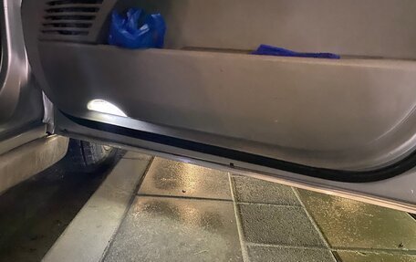 Mitsubishi Grandis, 2003 год, 650 000 рублей, 20 фотография