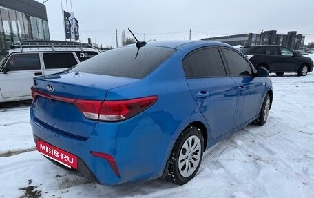 KIA Rio IV, 2017 год, 1 000 000 рублей, 4 фотография