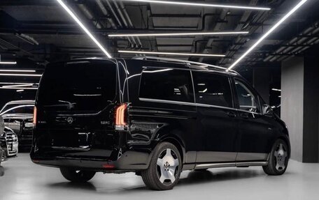 Mercedes-Benz V-Класс, 2025 год, 12 000 000 рублей, 2 фотография