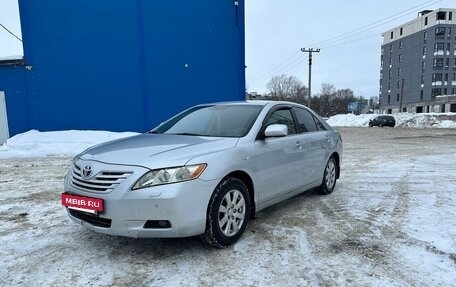 Toyota Camry, 2006 год, 810 000 рублей, 2 фотография