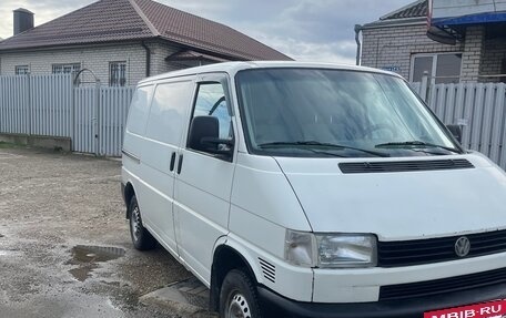 Volkswagen Transporter T4, 2002 год, 670 000 рублей, 2 фотография