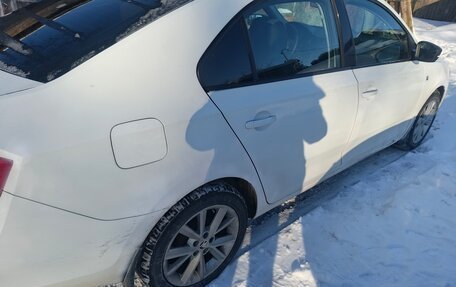 Skoda Rapid I, 2015 год, 420 000 рублей, 4 фотография