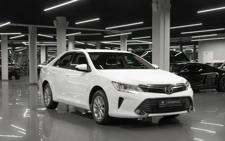 Toyota Camry, 2015 год, 1 780 000 рублей, 2 фотография