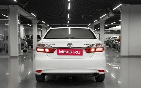 Toyota Camry, 2015 год, 1 780 000 рублей, 6 фотография