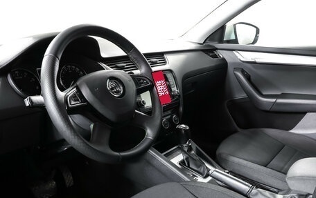 Skoda Octavia, 2015 год, 950 000 рублей, 14 фотография
