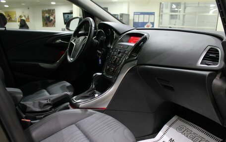 Opel Astra J, 2013 год, 695 000 рублей, 9 фотография