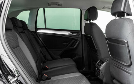 Volkswagen Tiguan II, 2020 год, 2 349 000 рублей, 23 фотография