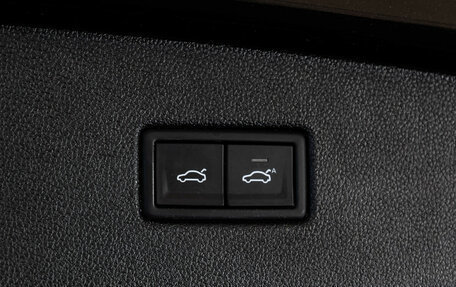 Volkswagen Tiguan II, 2020 год, 2 349 000 рублей, 29 фотография